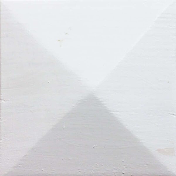 Thorndown-Swan-White-Wood-Paint-pyramid