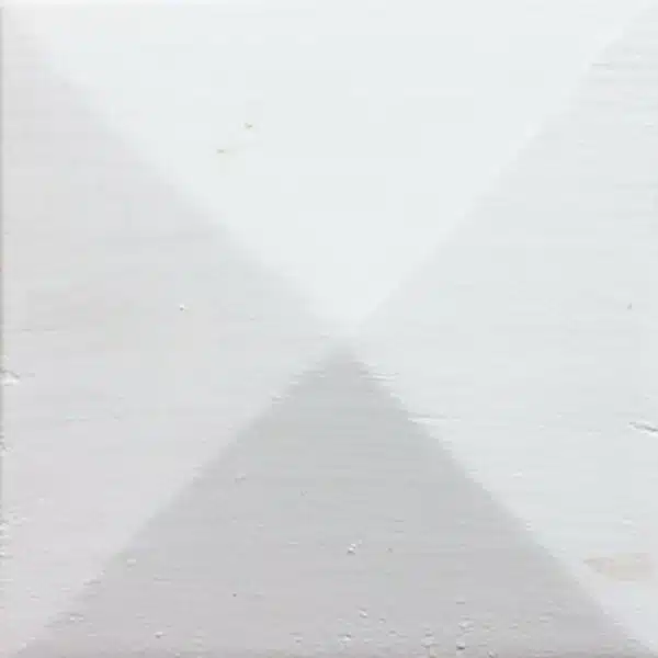 Thorndown-Swan-White-Wood-Paint-pyramid