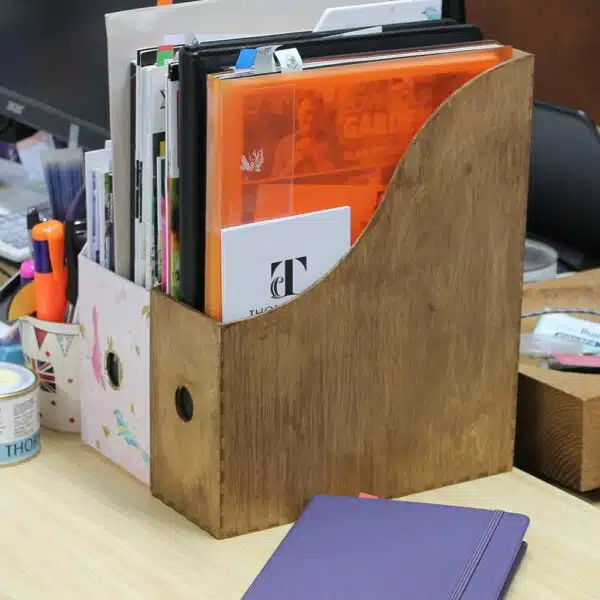 Thorndown-Hawthorn-Wood-Paint-box-file