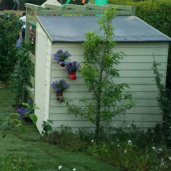Thorndown-Parlyte-Green-shed