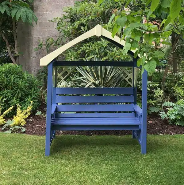 Thorndown-Peregrine-Blue-and-Bath-Cream-wood-paint