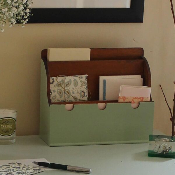 Thorndown-Sedge-Green-desk-tidy