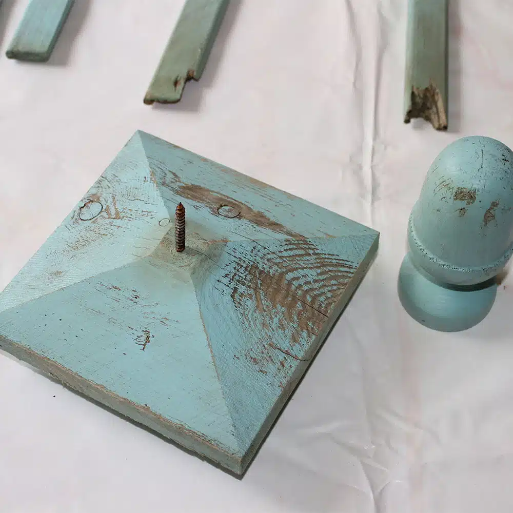 Old-obelisk-top