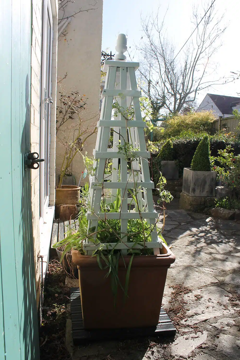Thorndown-Zinc-Grey-Wood-Paint-on-garden-obelisk