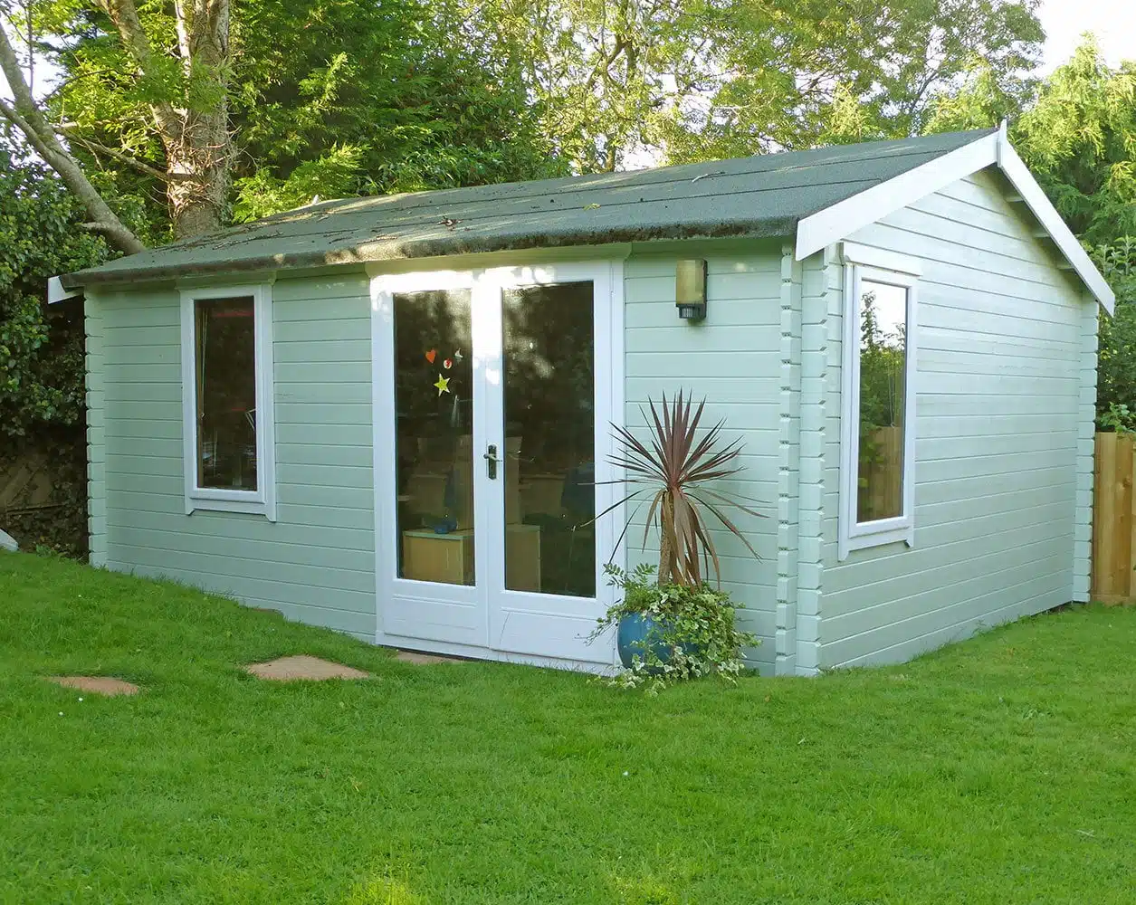 Thorndown-Wispy-Willow-and-Swan-White-Wood-Paint