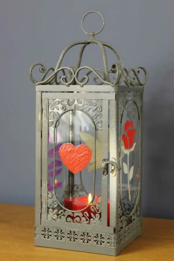 Thorndown-Love-Lantern