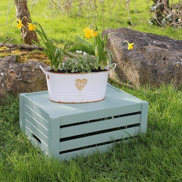 Thorndown-Goddess-Green-Wood-Paint-on-timber-crate