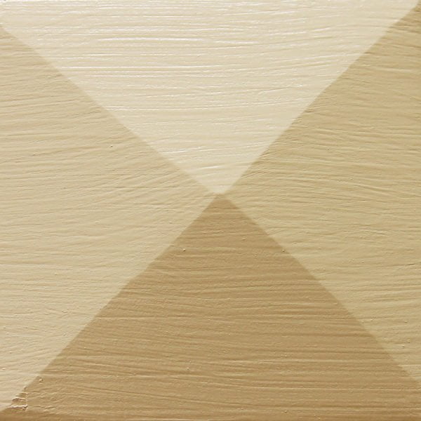 Thorndown-Meadowsweet-Cream-Wood-Paint-painted-pyramid