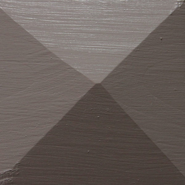 Thorndown-Ottery-Brown-Wood-Paint-painted-pyramid