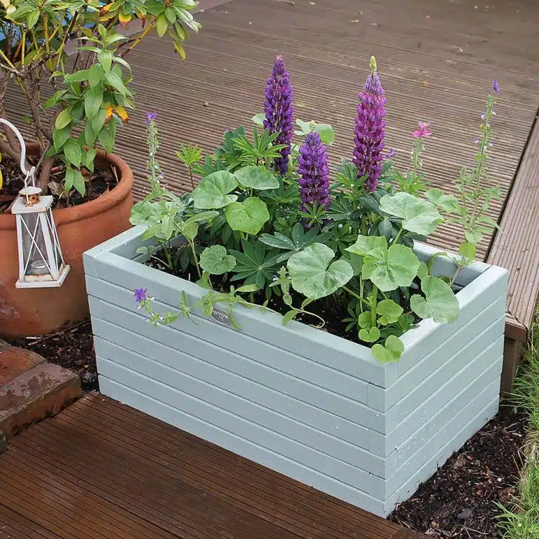 Thorndown-Wood-Paint-Old-Sage-Green-on-Hutton-Small-Rectangular-Planter