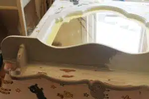 Sanding-and-painting-mirror-wood-frame