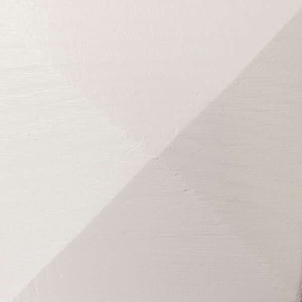 Thorndown-Whey-White-Wood-Paint-pyramid