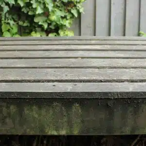 Log-store-dirt1