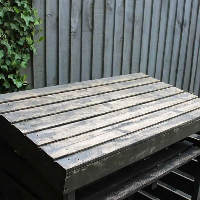 Log-store-sanded4