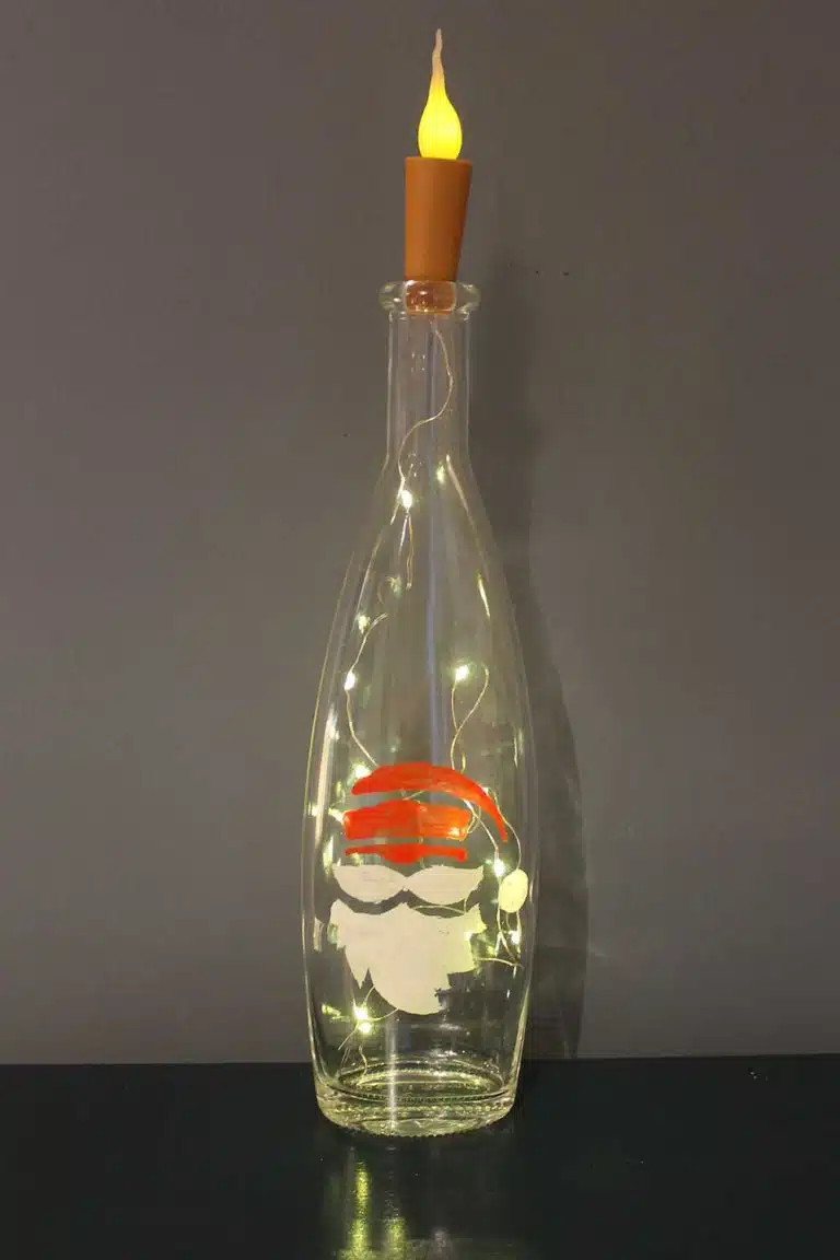 Thorndown-White-Witch-and-Dragon-Red-Peelable-Glass-Paint-Santa-Stencil
