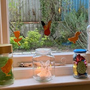Thorndown-Peelable-Glass-Paint-Easter-Makes_6