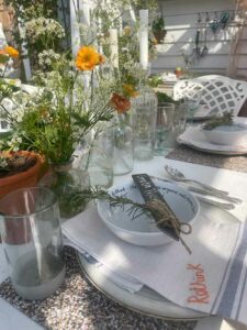 Thorndown-Swan-White-Wood-Paint_Lynne-Lambourne-GARDENA-Chelsea-Flower-Show-2023