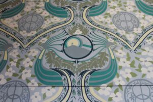 Faye-Suzannah-mural-peacocks_Glastonbury-Town-Hall_Thorndown-Wood-Paint