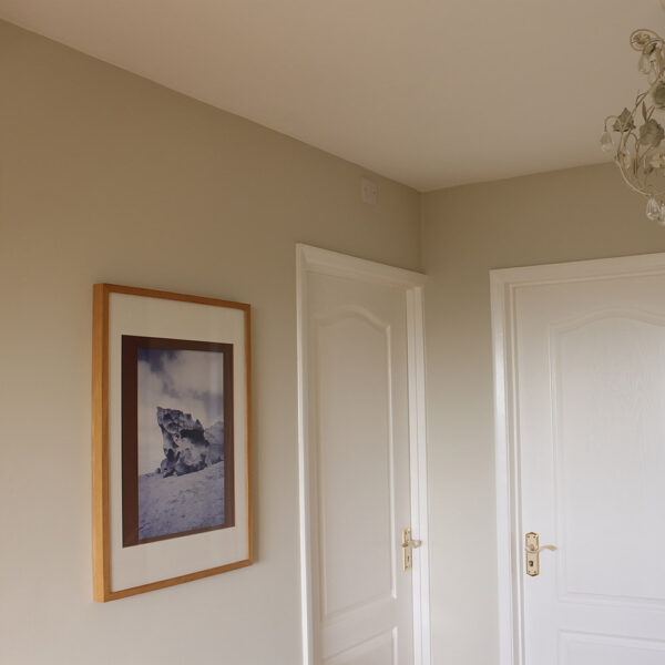 Thorndown-Wall-Paint_Whey-White-and-Swan-White
