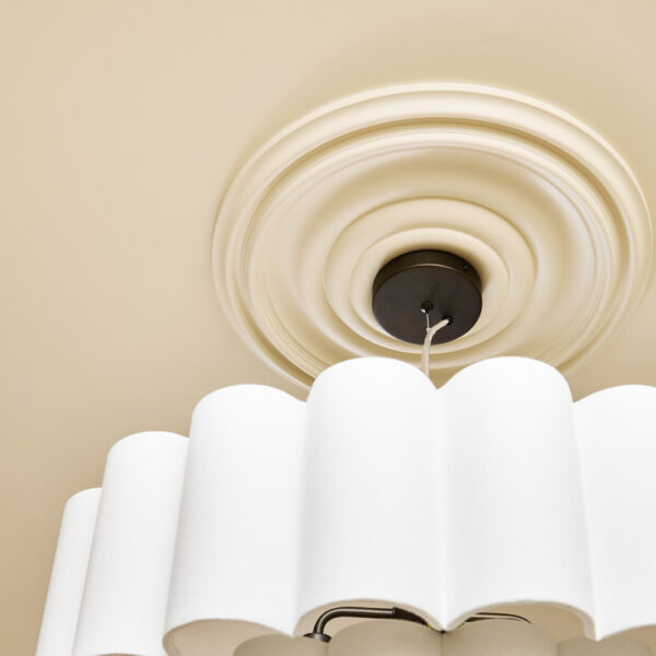 Thorndown-Cow-Parsley-White-Wall-Paint_Lounge-ceiling_Pendant-Rose_Lol-Johnson_sq