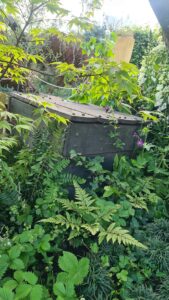 Thorndown-Cavepool-Grey-Wood-Paint-wash_composter-Flood-Resilient-Garden_Naomi-Slade_2