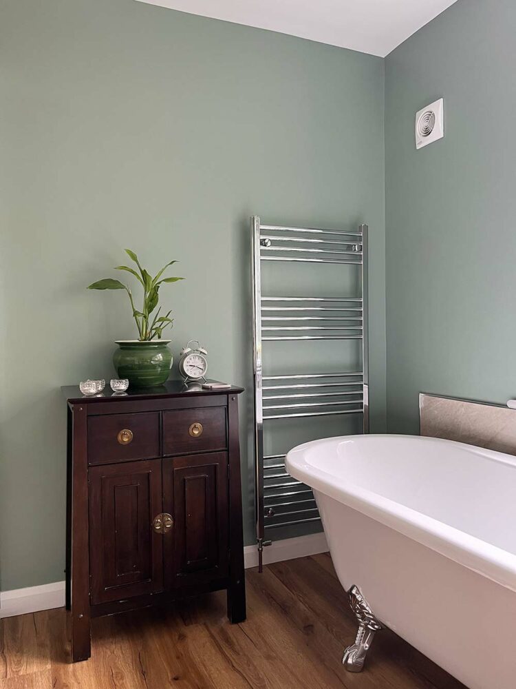Thorndown-Goddess-Green-Wall-Paint-with-Swan-White-Wall-Paint-on-ceiling-and-Wood-Paint-on-skirts-in-bathroom
