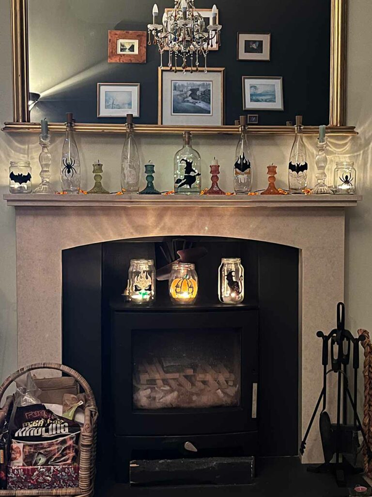 Thorndown-Peelable-Glass-Paint-Halloween-stencils-decorations_1