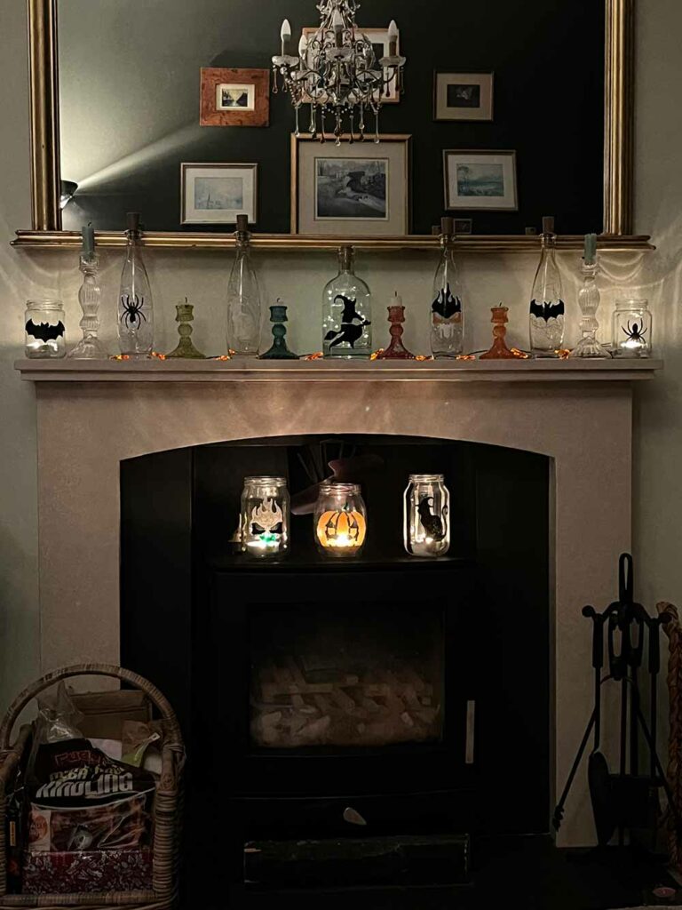 Thorndown-Peelable-Glass-Paint-Halloween-stencils-decorations_2
