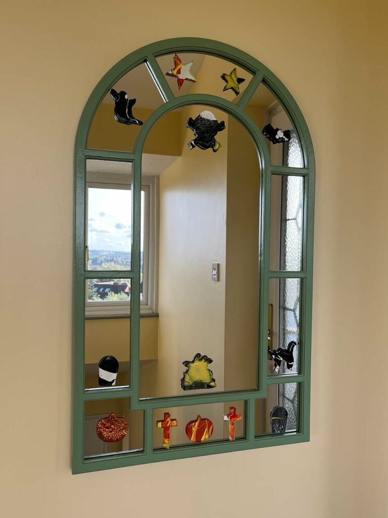 Thorndown-Peelable-Glass-Paint-Halloween-window-clings